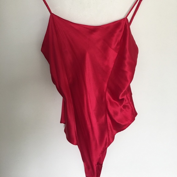 ❌SOLD❌ Victoria’s Secret crimson silk teddy ❤️ - Picture 2 of 4
